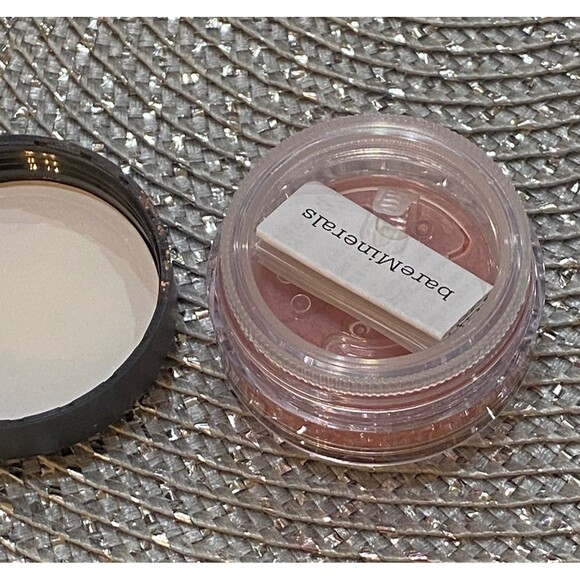 NWT LARGE size BareMinerals- STATEMENT RADIANCE - Picture 4 of 4